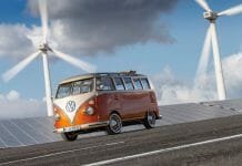 Legendinis Volkswagen autobusiukas virto elektromobiliu – susipažinkite su e-Bulli