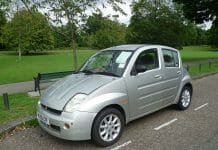 WiLL Vi – vienas iš keisčiausių Toyota modelių, net nenešiojusių markės vardo