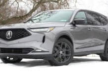 Kodėl JAV dažnai nesutampa automobilio modelio ir gamybos metai?